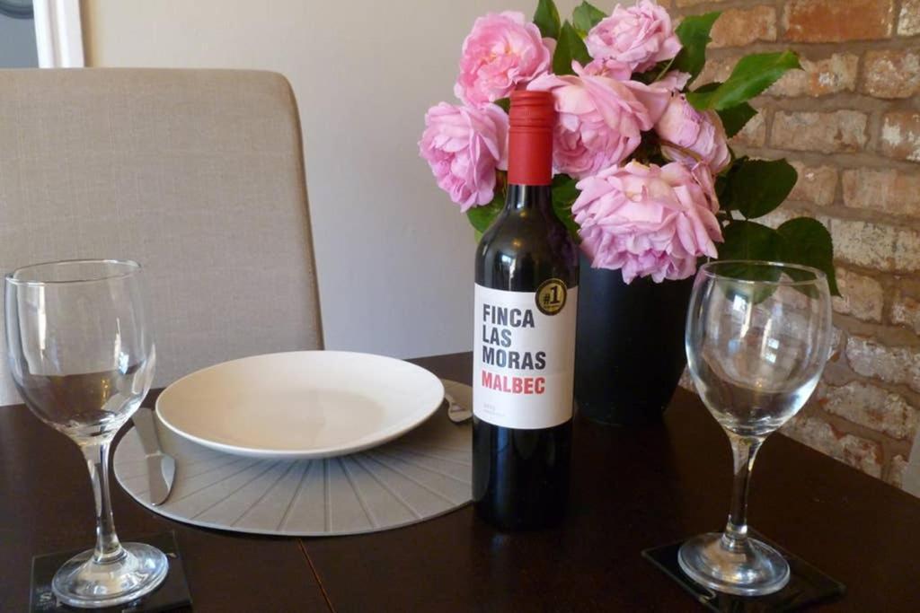 Cosy And Peaceful Maisonette With Terrace, Kidderminster Bagian luar foto