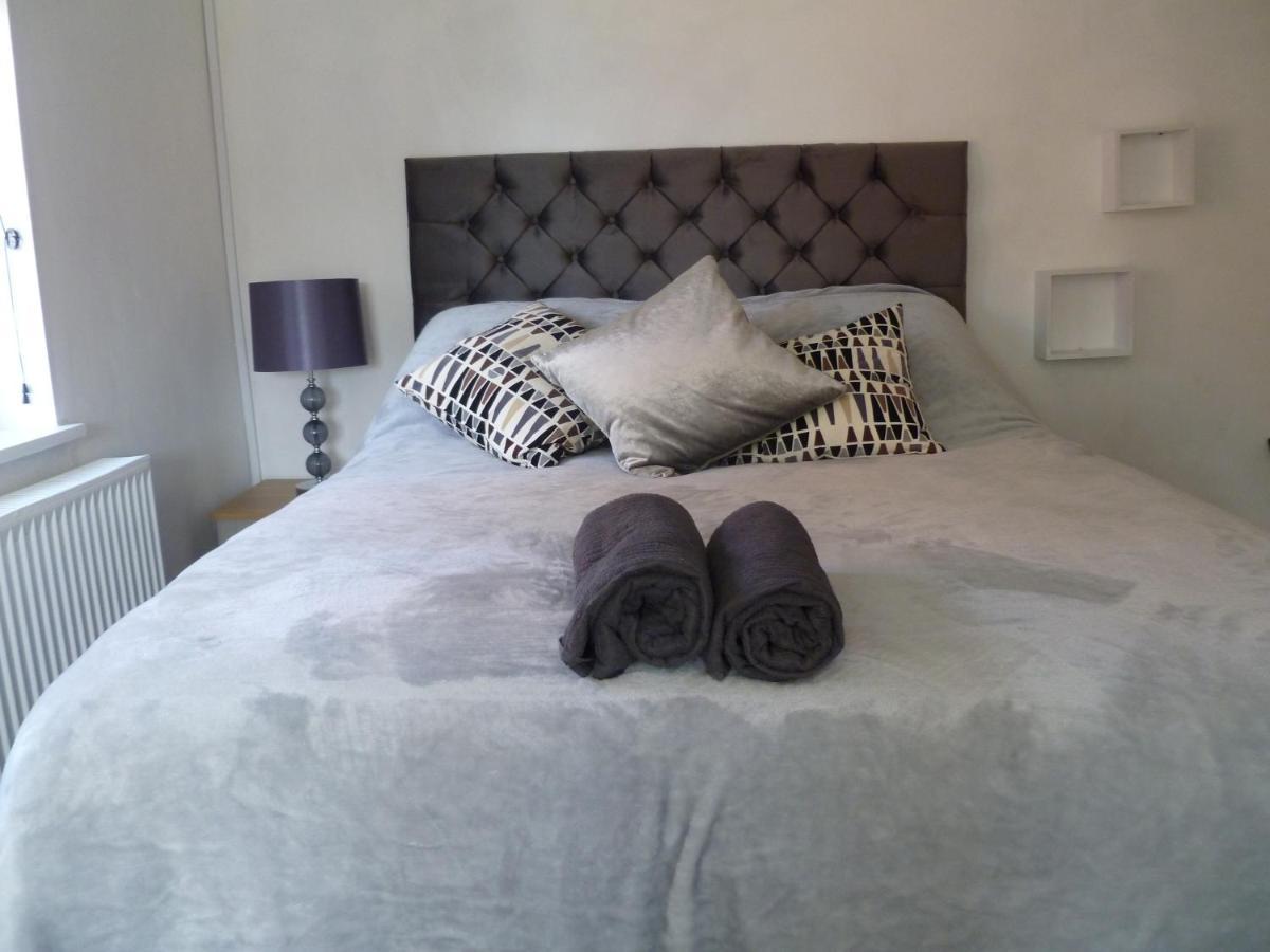 Cosy And Peaceful Maisonette With Terrace, Kidderminster Bagian luar foto